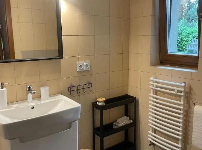 Przy Lesie 빌라 브론키